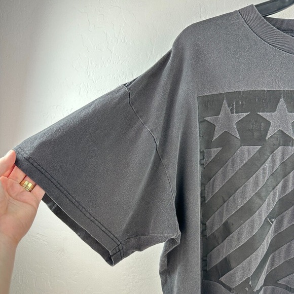 Locked &‎ Loaded T-shirt Mens XL Black Gray Graphic Tee Short Sleeve Distressed - Picture 3 of 8